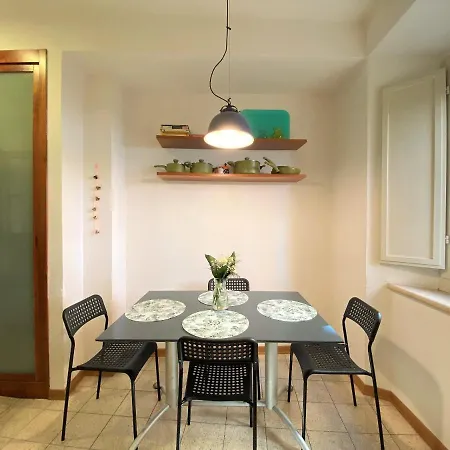 Apartment Le Cerchia 52 *